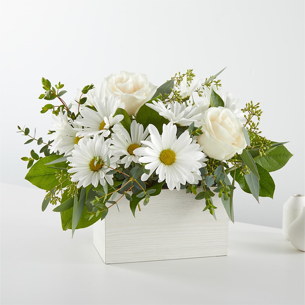 Fresh Linen Box Bouquet – Jose Arrangements, Los Angeles CA