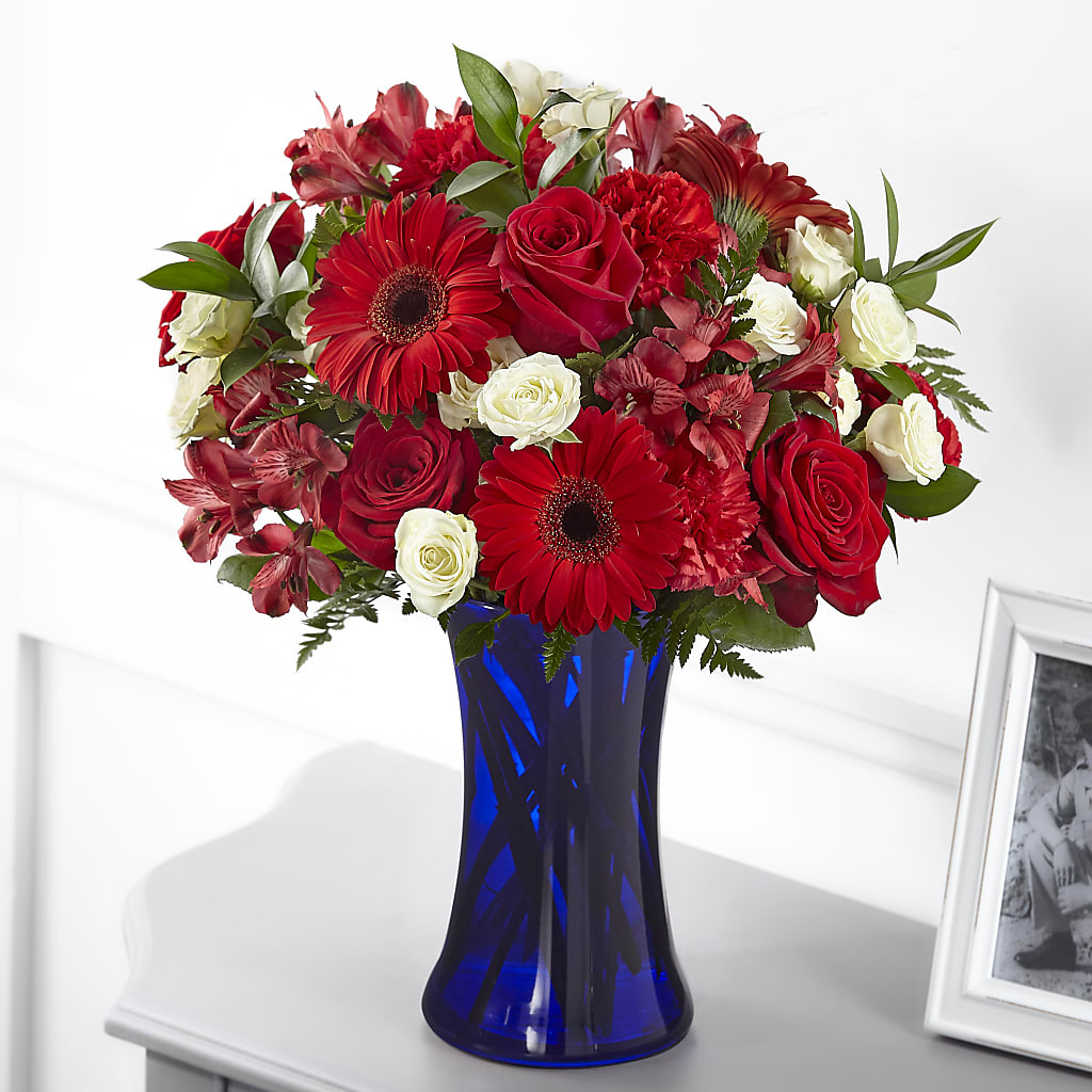 Hearts Embrace Bouquet – Jose Arrangements, Los Angeles CA