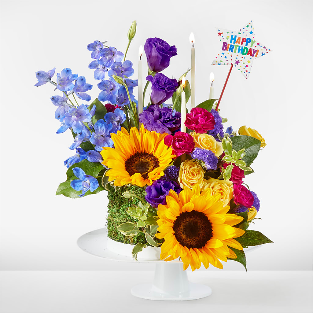 Star of the Day Floral Cake – Jose Arrangements, Los Angeles CA