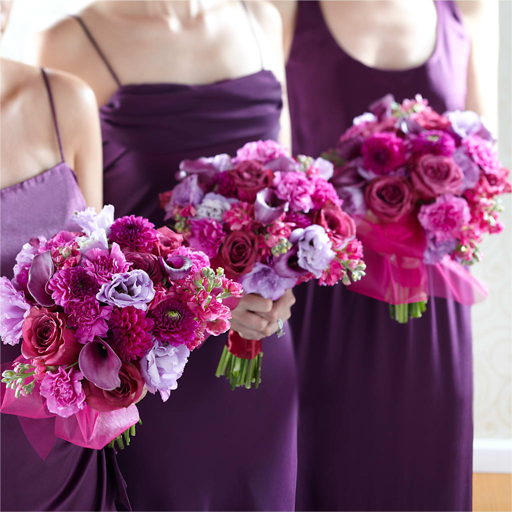 Bridesmaid's Garden Bouquet – Jose Arrangements, Los Angeles CA
