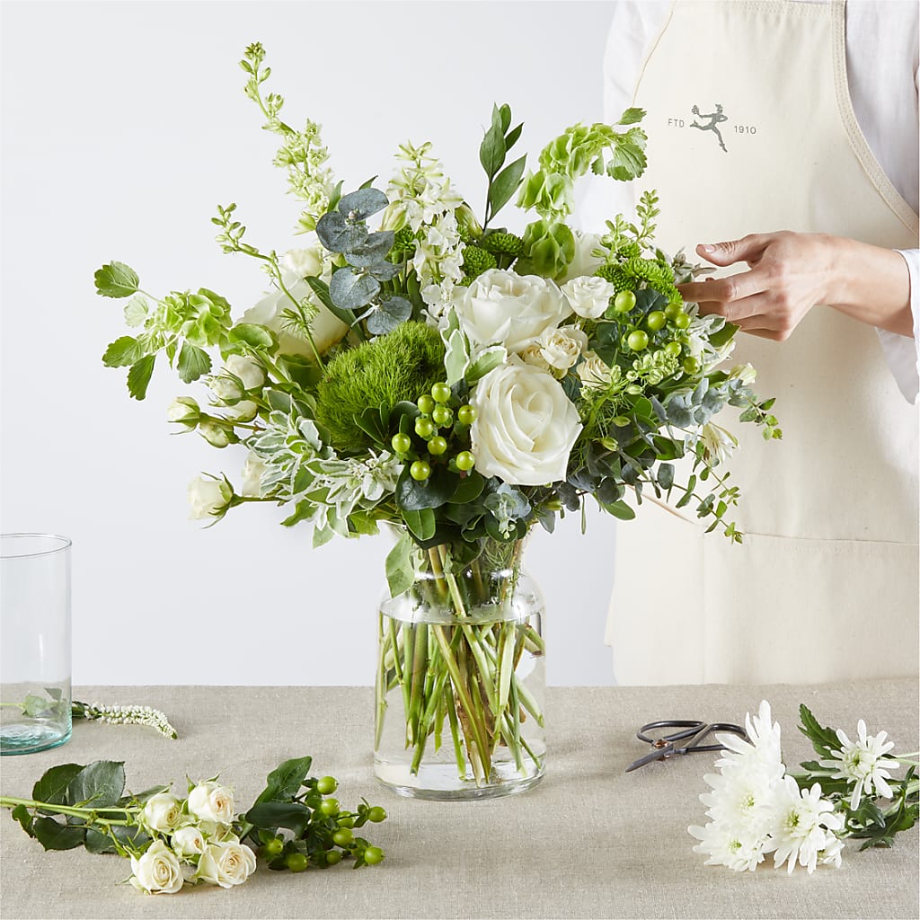 Irish Garden - A Florist Original –  Jose Arrangements, Los Angeles CA