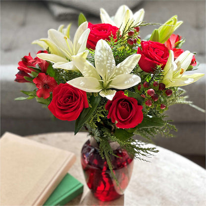 Evergreen Delight Bouquet –  Jose Arrangements, Los Angeles CA