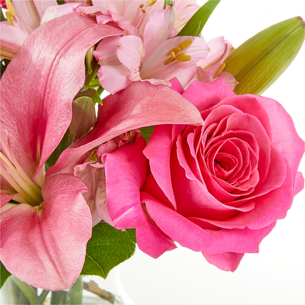 Lots of Love Bouquet –  Jose Arrangements, Los Angeles CA