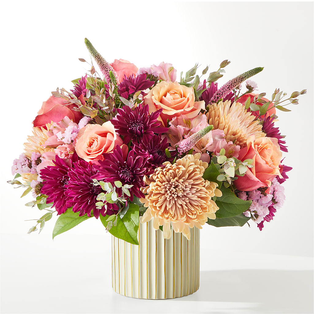 Berry Cobbler Bouquet with Ivory Vase –  Jose Arrangements, Los Angeles CA