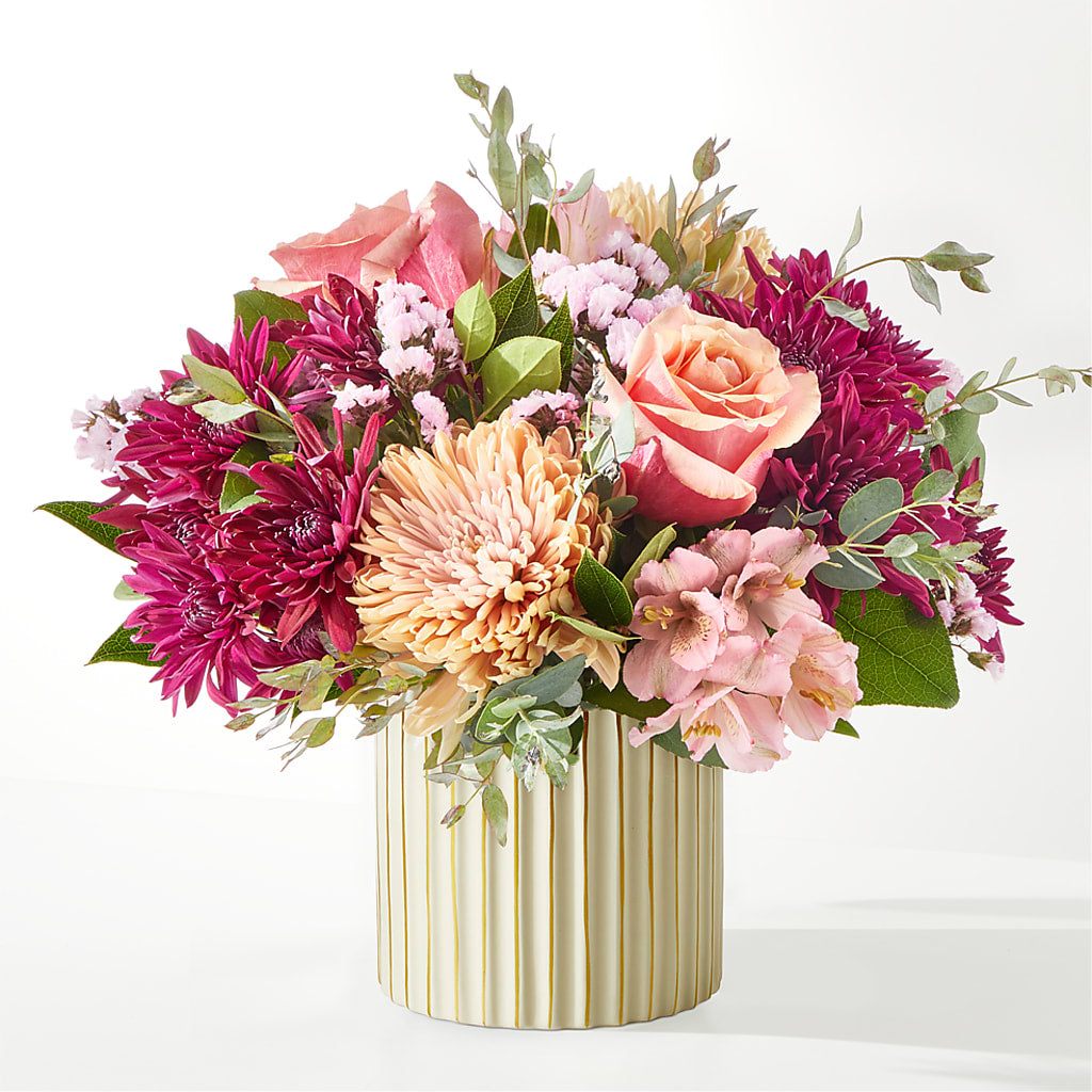 Berry Cobbler Bouquet with Ivory Vase –  Jose Arrangements, Los Angeles CA