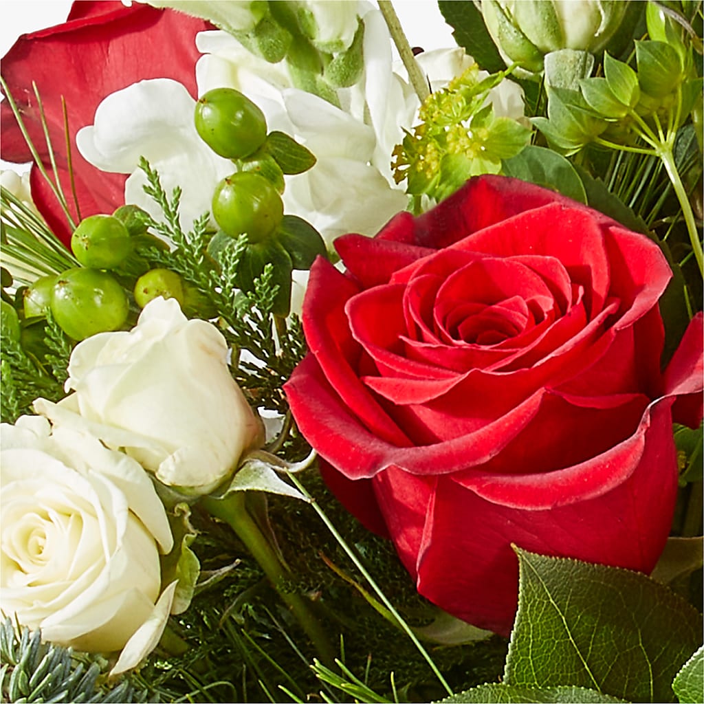 Deck the Halls Bouquet –  Jose Arrangements, Los Angeles CA